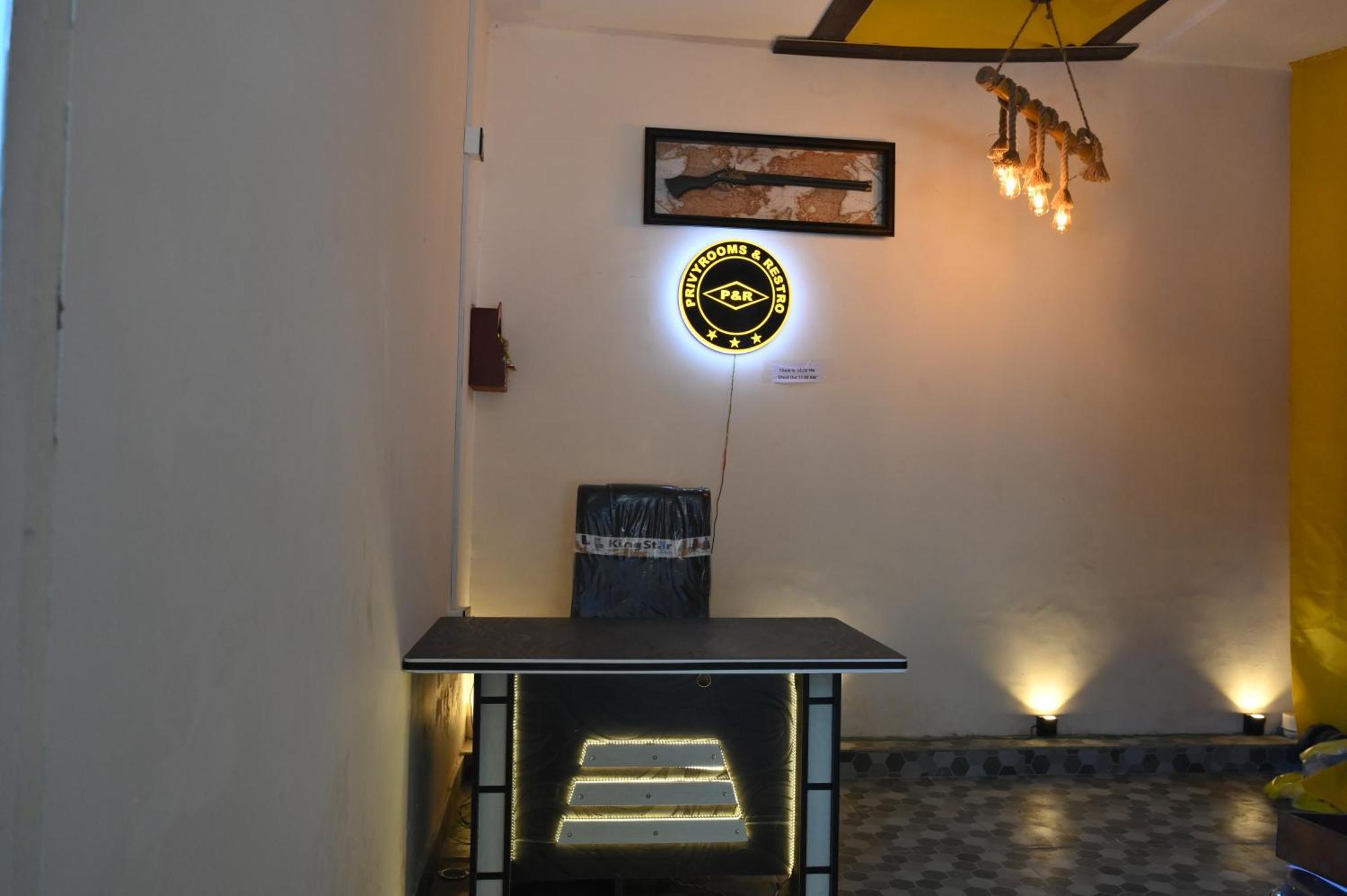 Privyrooms جوراكبور المظهر الخارجي الصورة