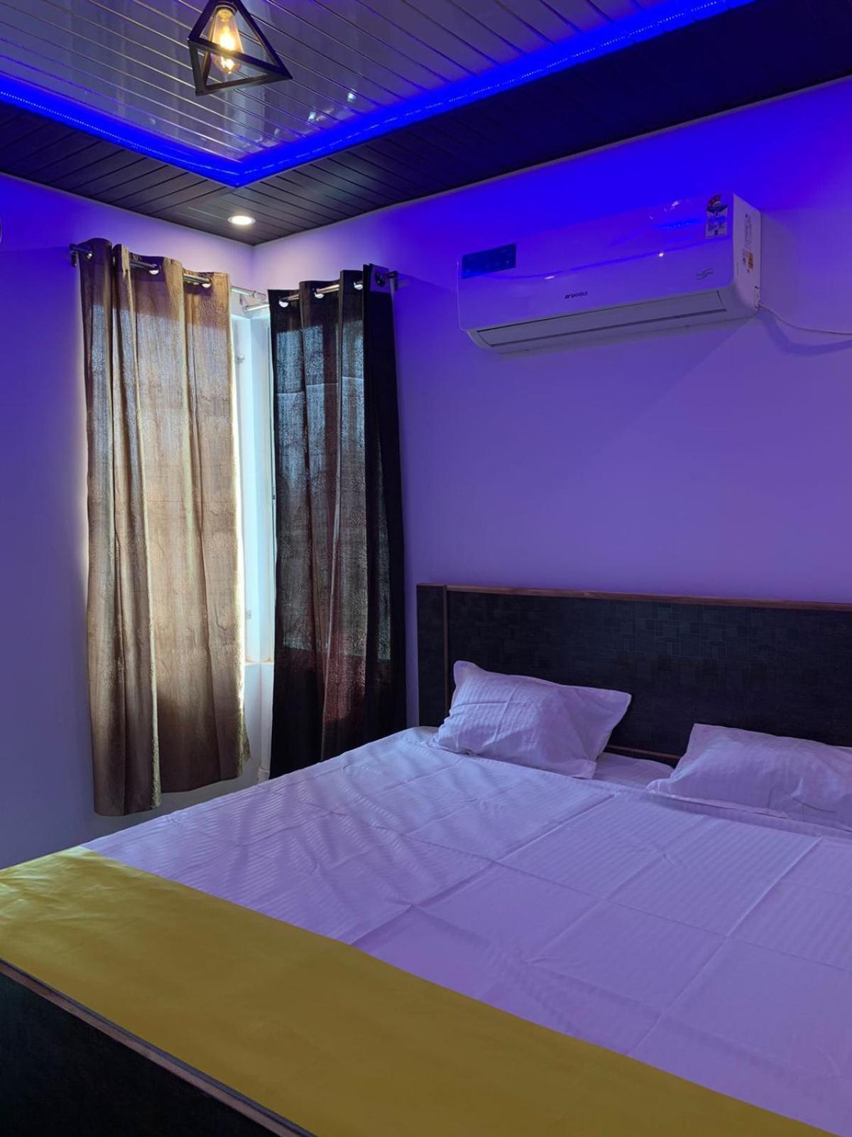 Privyrooms جوراكبور المظهر الخارجي الصورة