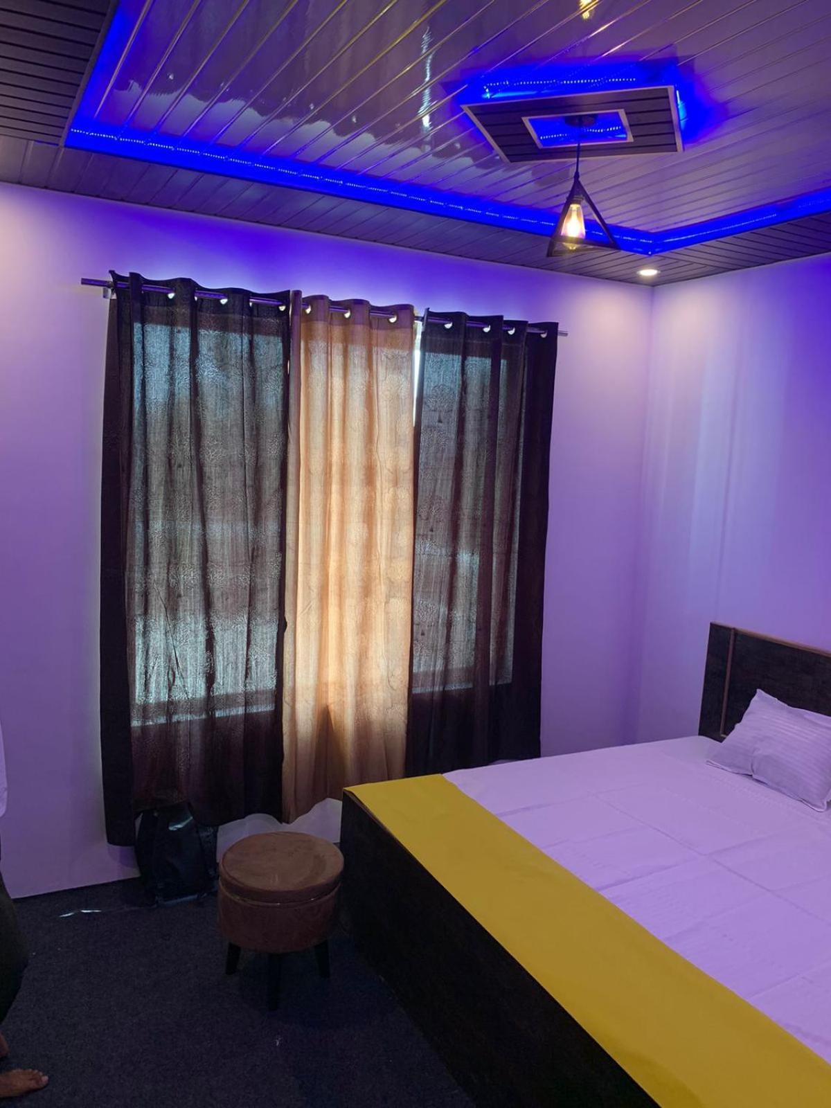 Privyrooms جوراكبور المظهر الخارجي الصورة