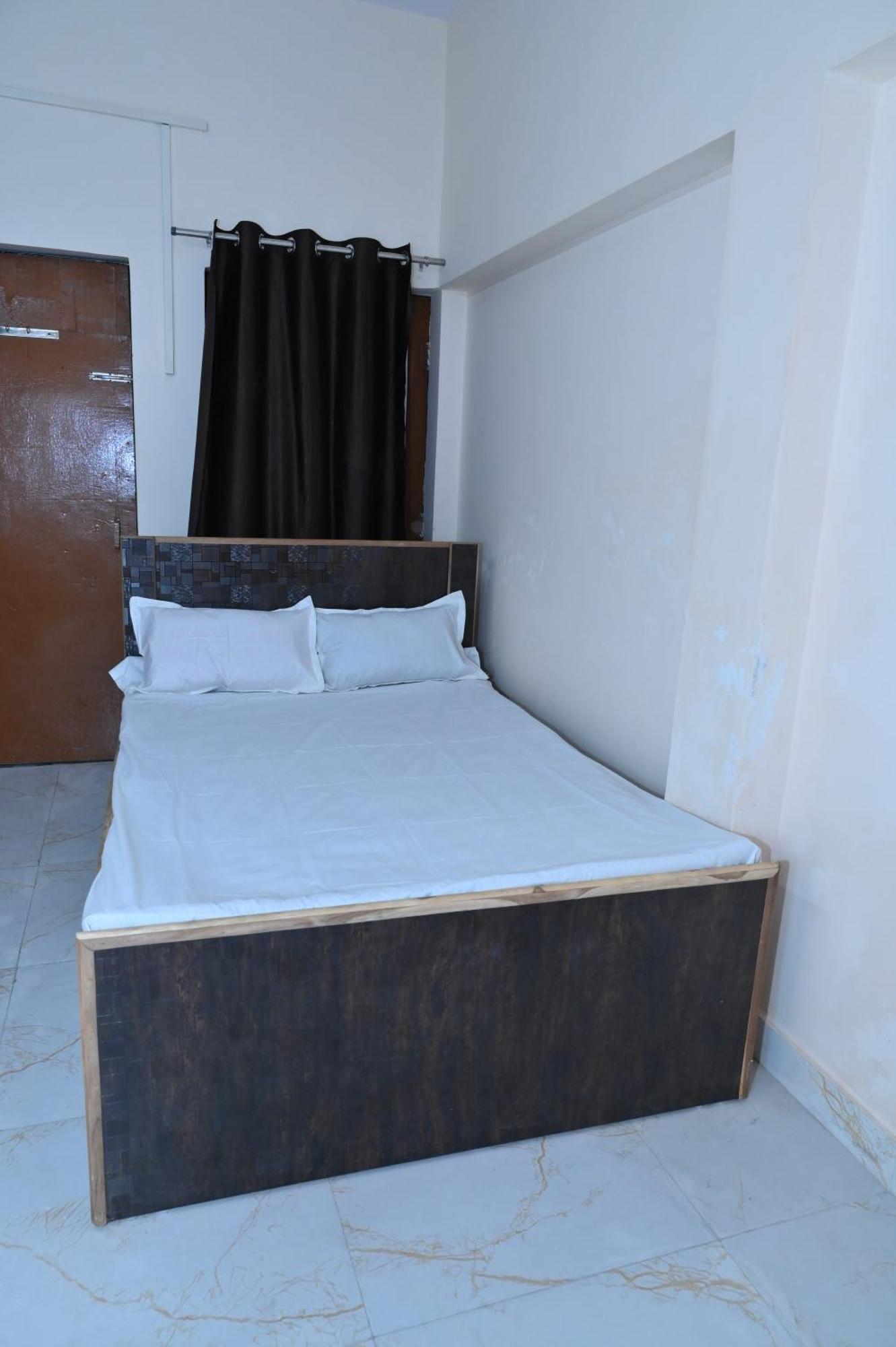 Privyrooms جوراكبور المظهر الخارجي الصورة